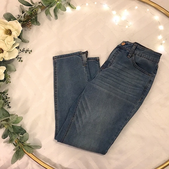 Lauren Conrad Skinny Jeans - Picture 1 of 7